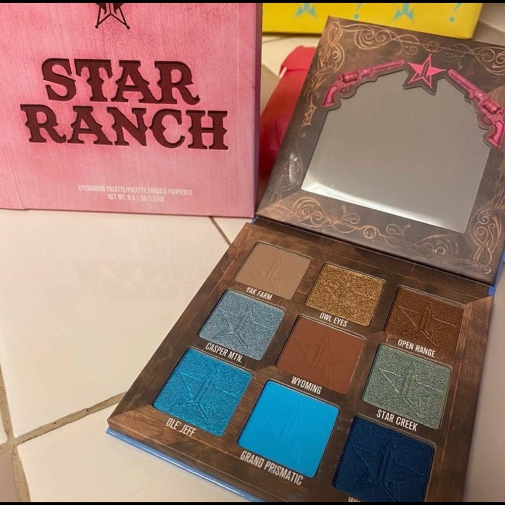Un-opened STAR RANCH PALETTE